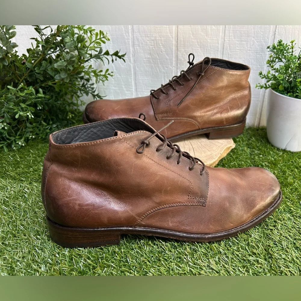 To Boot New York Brown Chukka Boots leather with Lace-Up Design men size 9 NEW